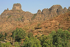 Felsen bei São Jorge dos Orgãos